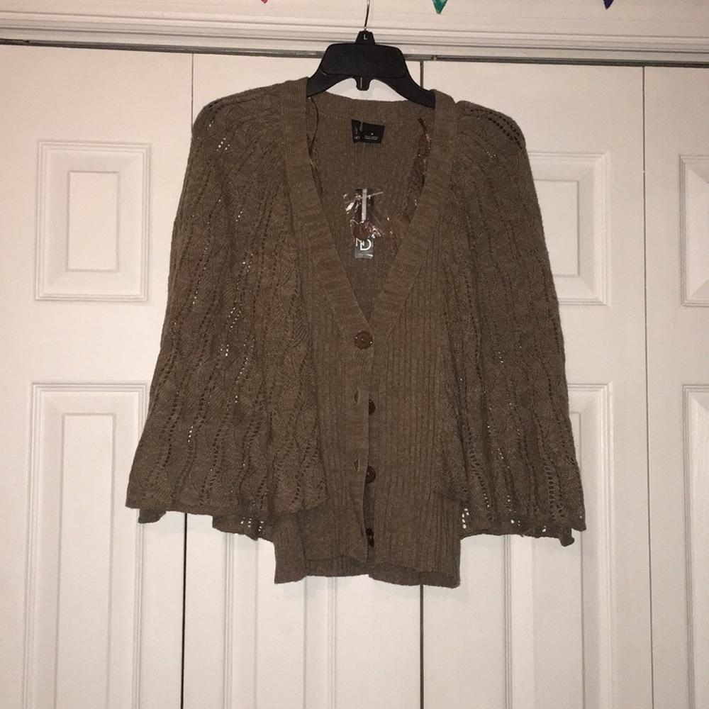 Brown button sweater top